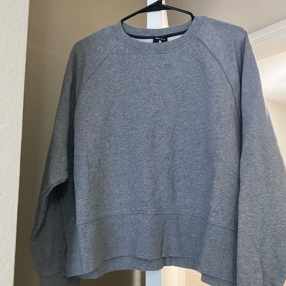 Nike crew neck